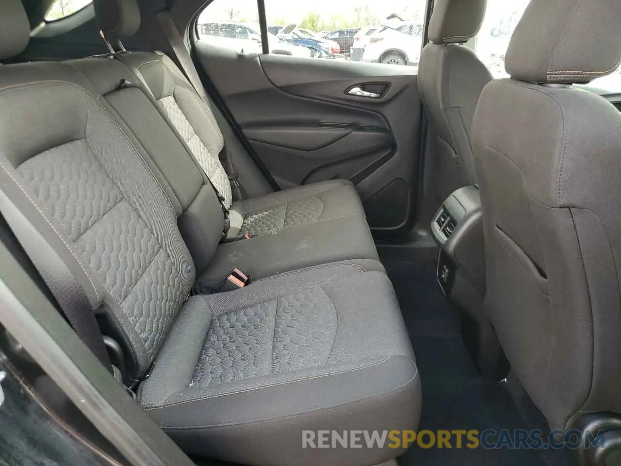 11 fotografías del automóvil dañado 2GNAXKEV2K6164125 CHEVROLET EQUINOX 2019