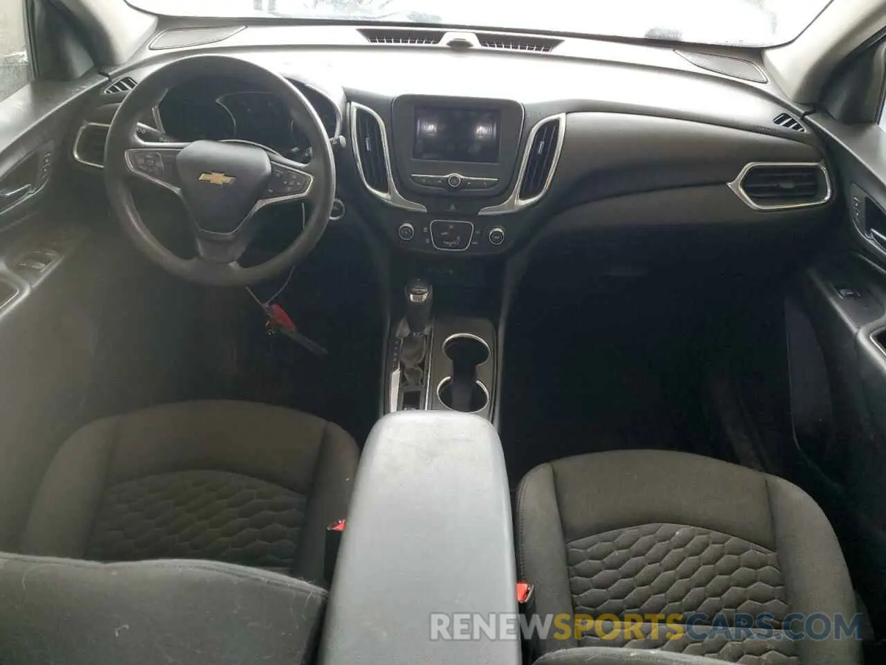 8 fotografías del automóvil dañado 2GNAXKEV2K6276729 CHEVROLET EQUINOX 2019