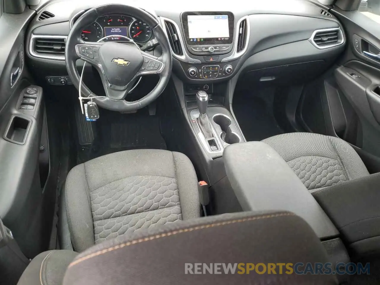 8 fotografías del automóvil dañado 2GNAXKEV3K6123325 CHEVROLET EQUINOX 2019