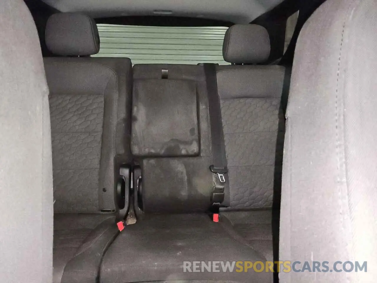 10 fotografías del automóvil dañado 2GNAXKEV3K6124362 CHEVROLET EQUINOX 2019