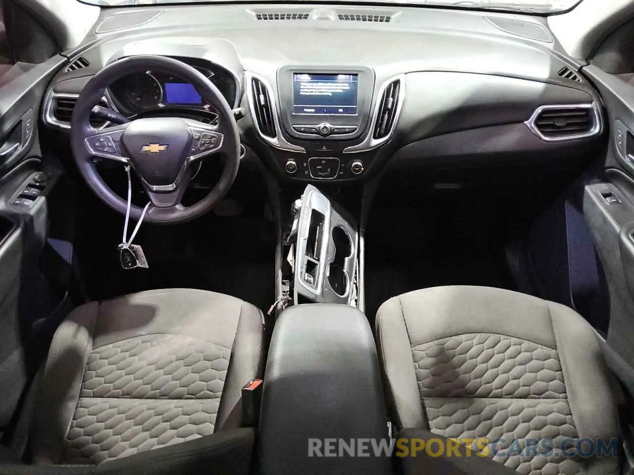 8 fotografías del automóvil dañado 2GNAXKEV3K6124362 CHEVROLET EQUINOX 2019