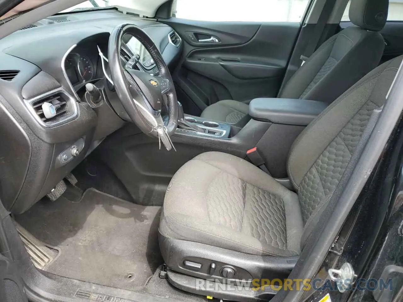 7 fotografías del automóvil dañado 2GNAXKEV4K6109319 CHEVROLET EQUINOX 2019