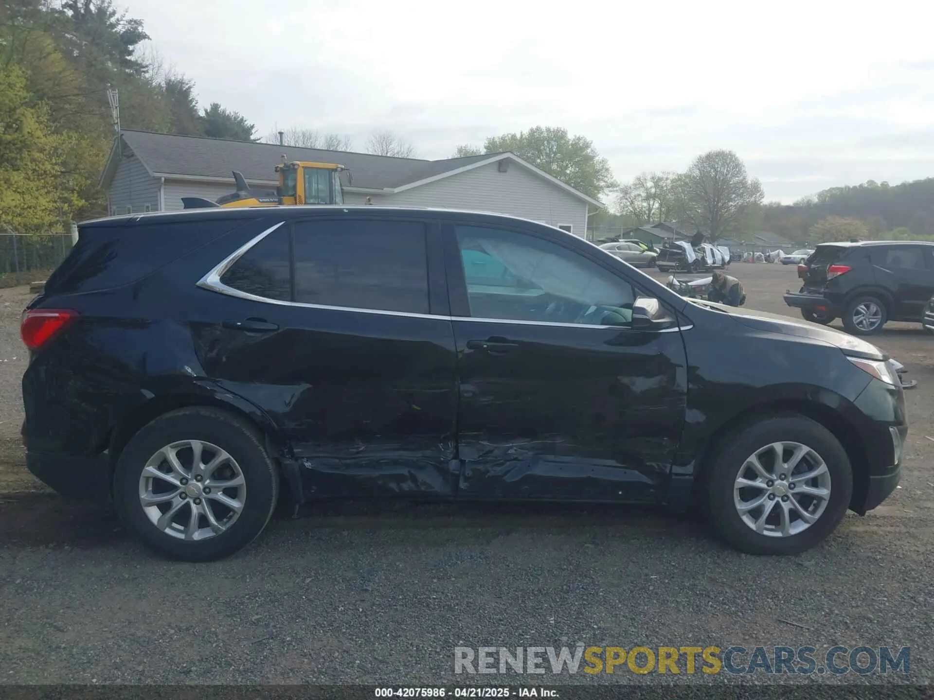13 fotografías del automóvil dañado 2GNAXKEV4K6118943 CHEVROLET EQUINOX 2019
