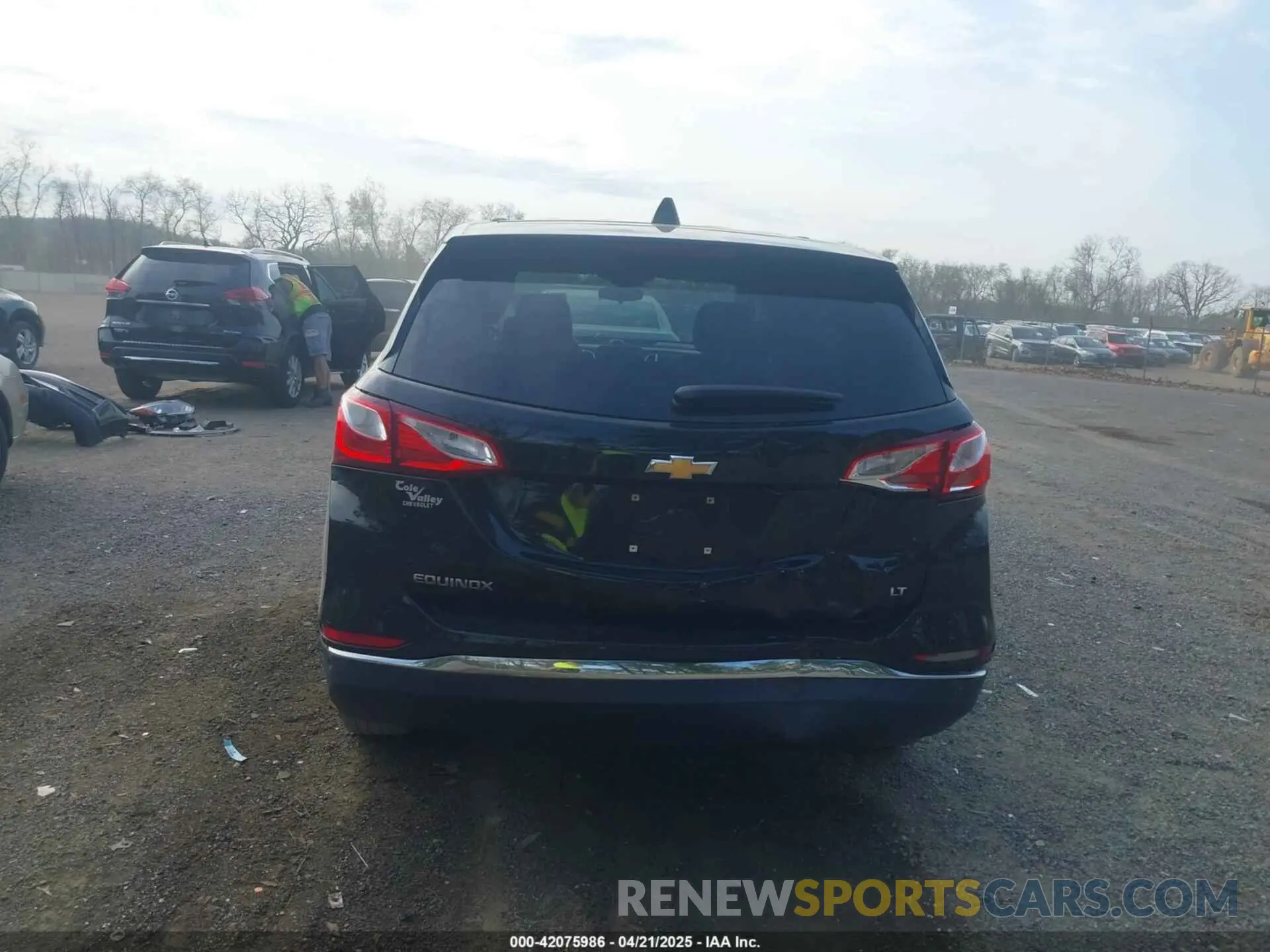 16 fotografías del automóvil dañado 2GNAXKEV4K6118943 CHEVROLET EQUINOX 2019