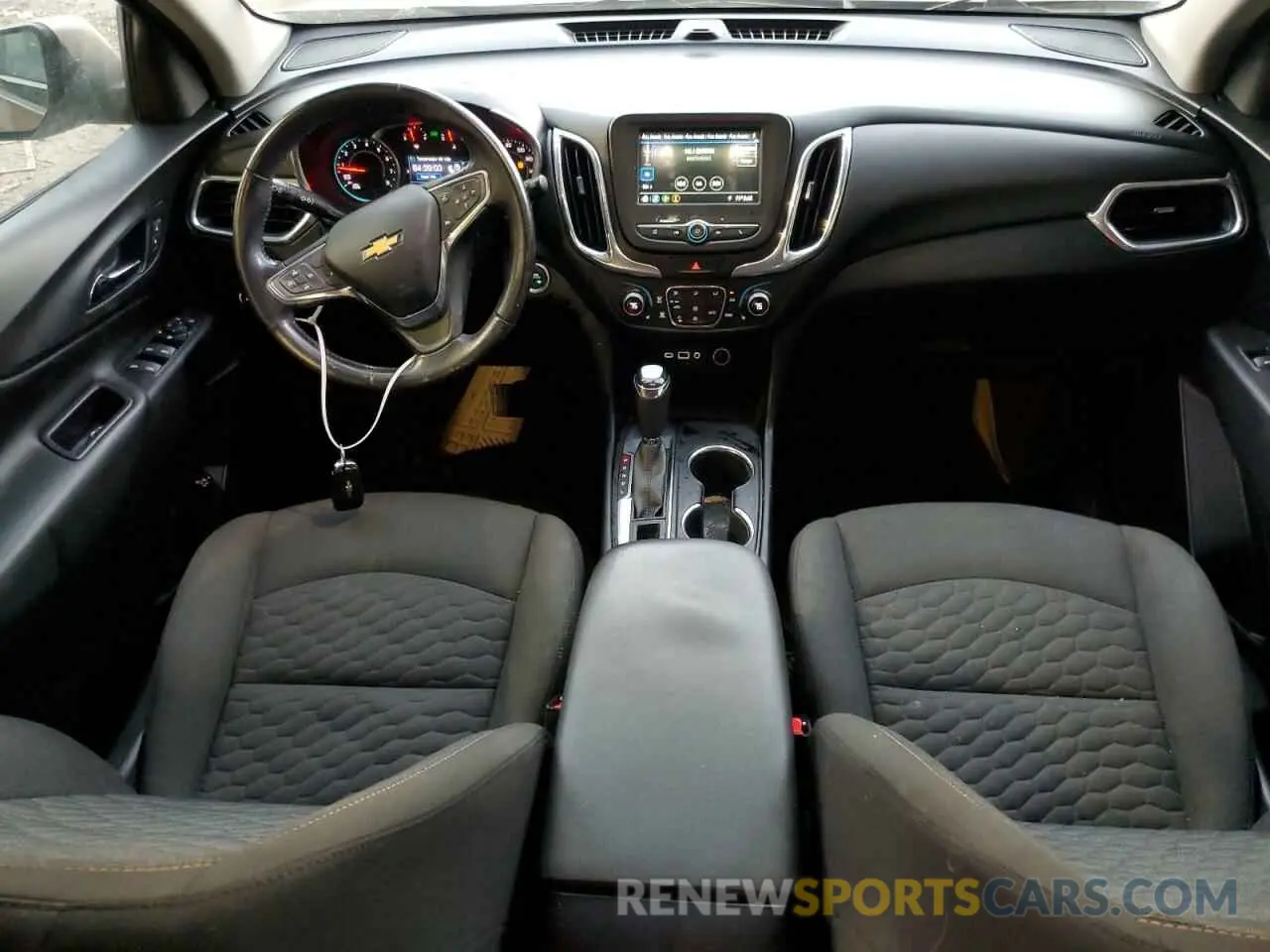 8 fotografías del automóvil dañado 2GNAXKEV4K6181671 CHEVROLET EQUINOX 2019