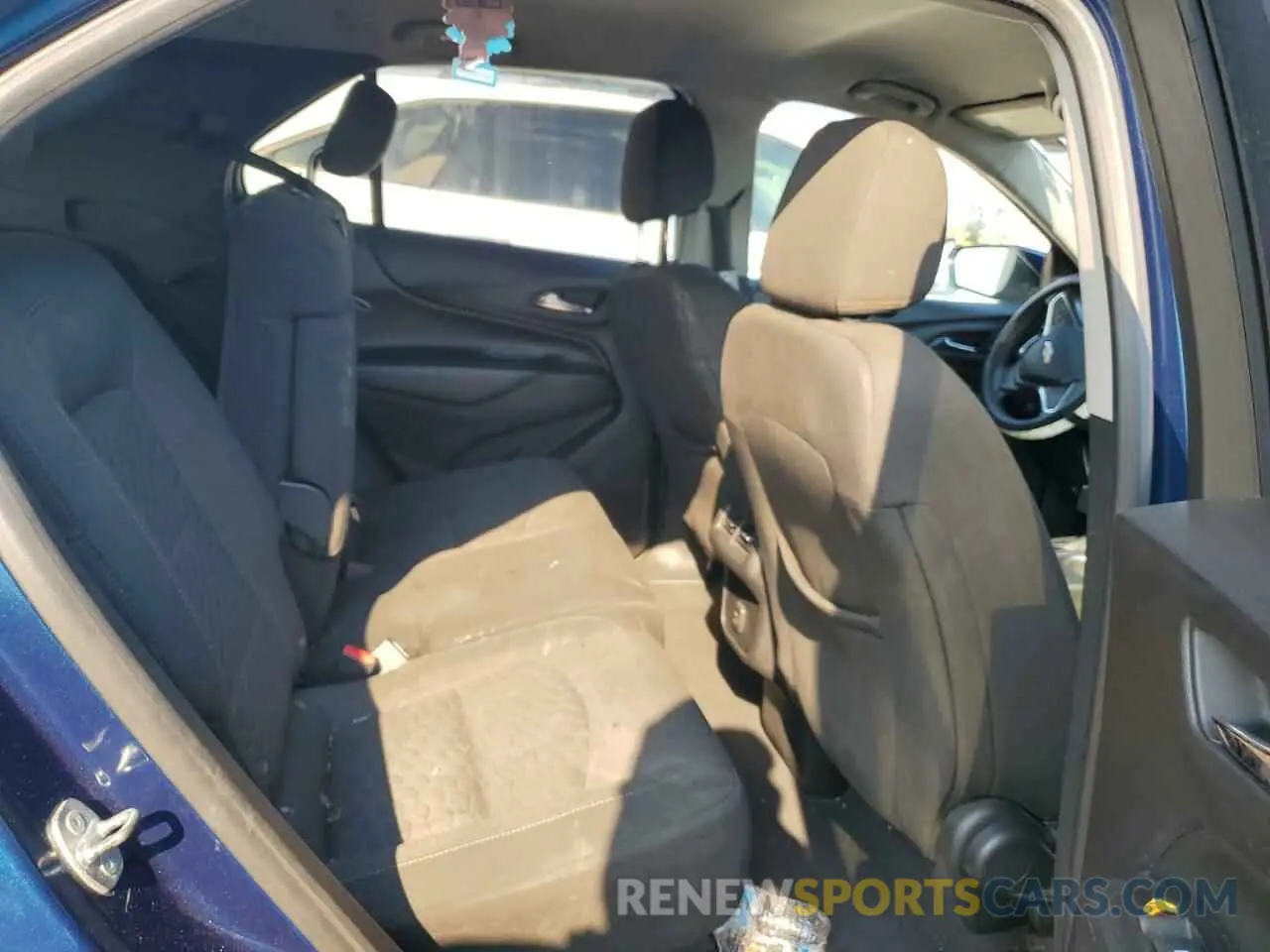 11 fotografías del automóvil dañado 2GNAXKEV4K6263013 CHEVROLET EQUINOX 2019