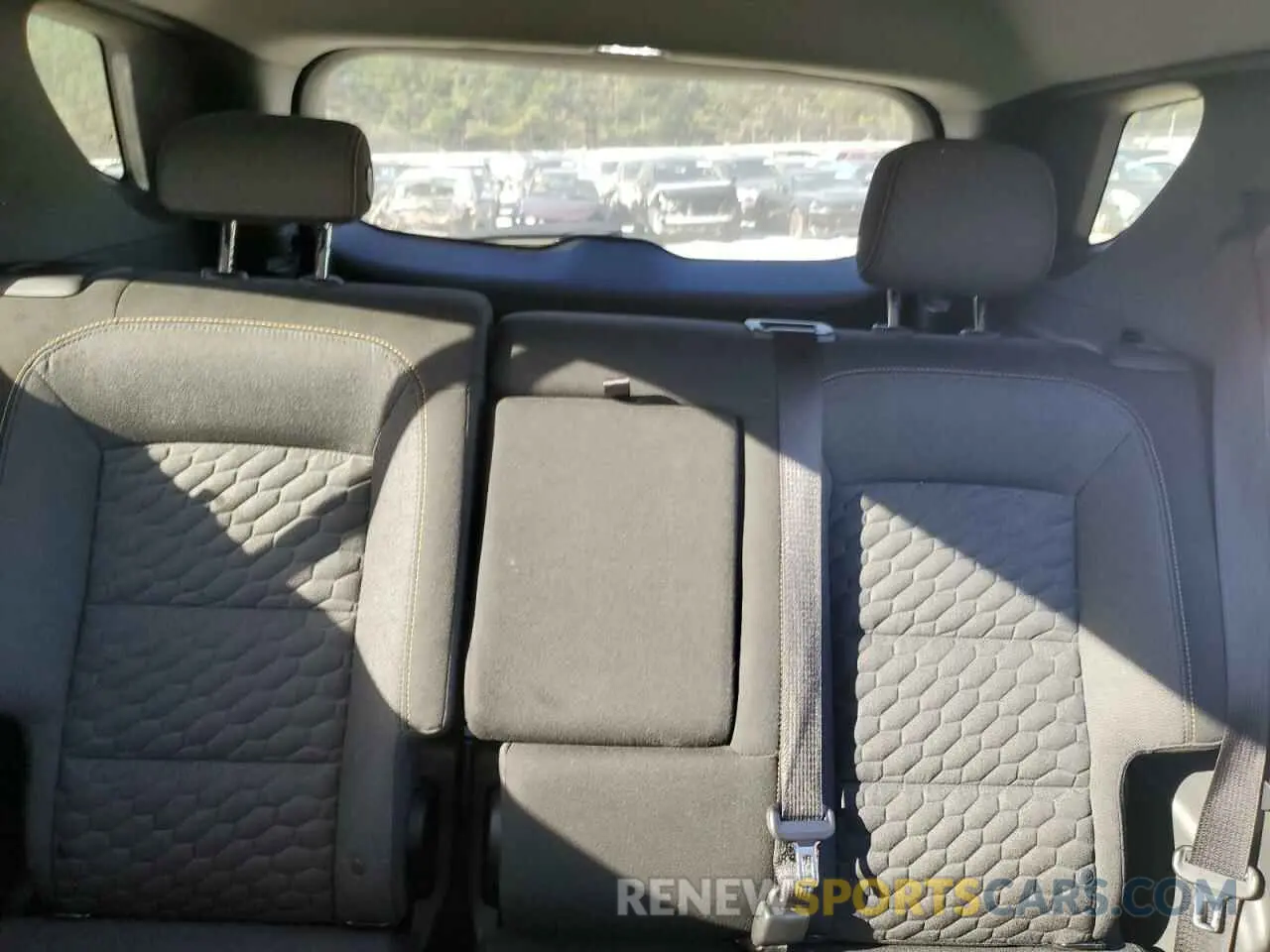 10 fotografías del automóvil dañado 2GNAXKEV5K6105893 CHEVROLET EQUINOX 2019