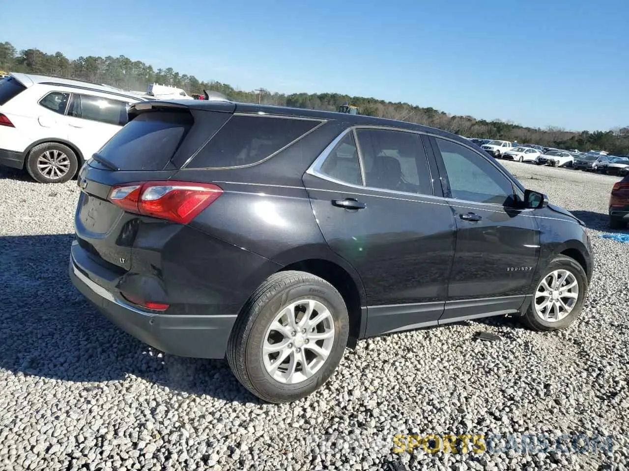 3 fotografías del automóvil dañado 2GNAXKEV5K6105893 CHEVROLET EQUINOX 2019