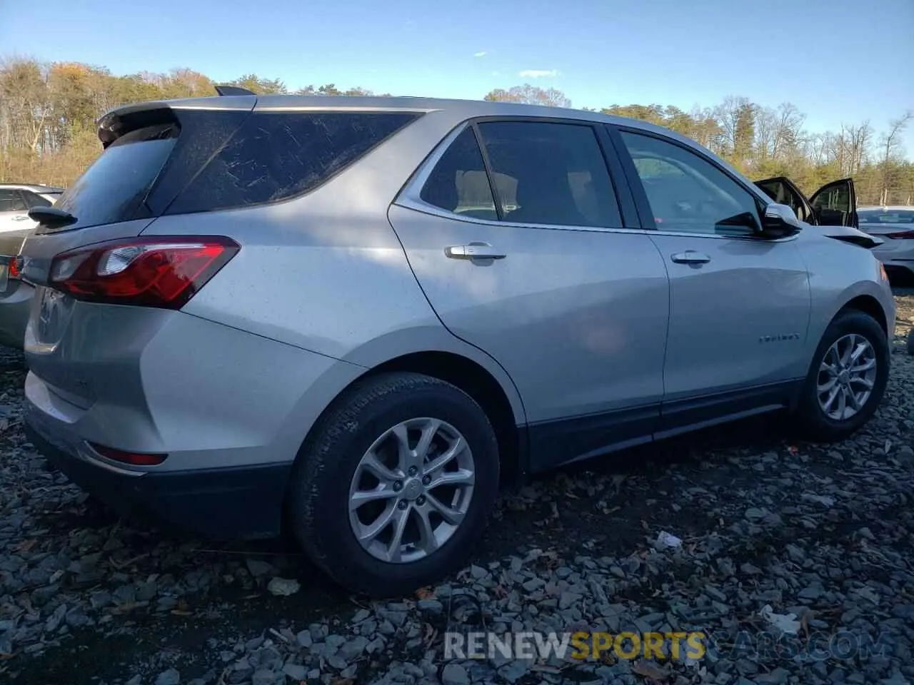 3 fotografías del automóvil dañado 2GNAXKEV5K6113332 CHEVROLET EQUINOX 2019