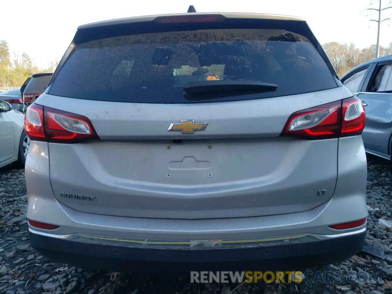 6 fotografías del automóvil dañado 2GNAXKEV5K6113332 CHEVROLET EQUINOX 2019