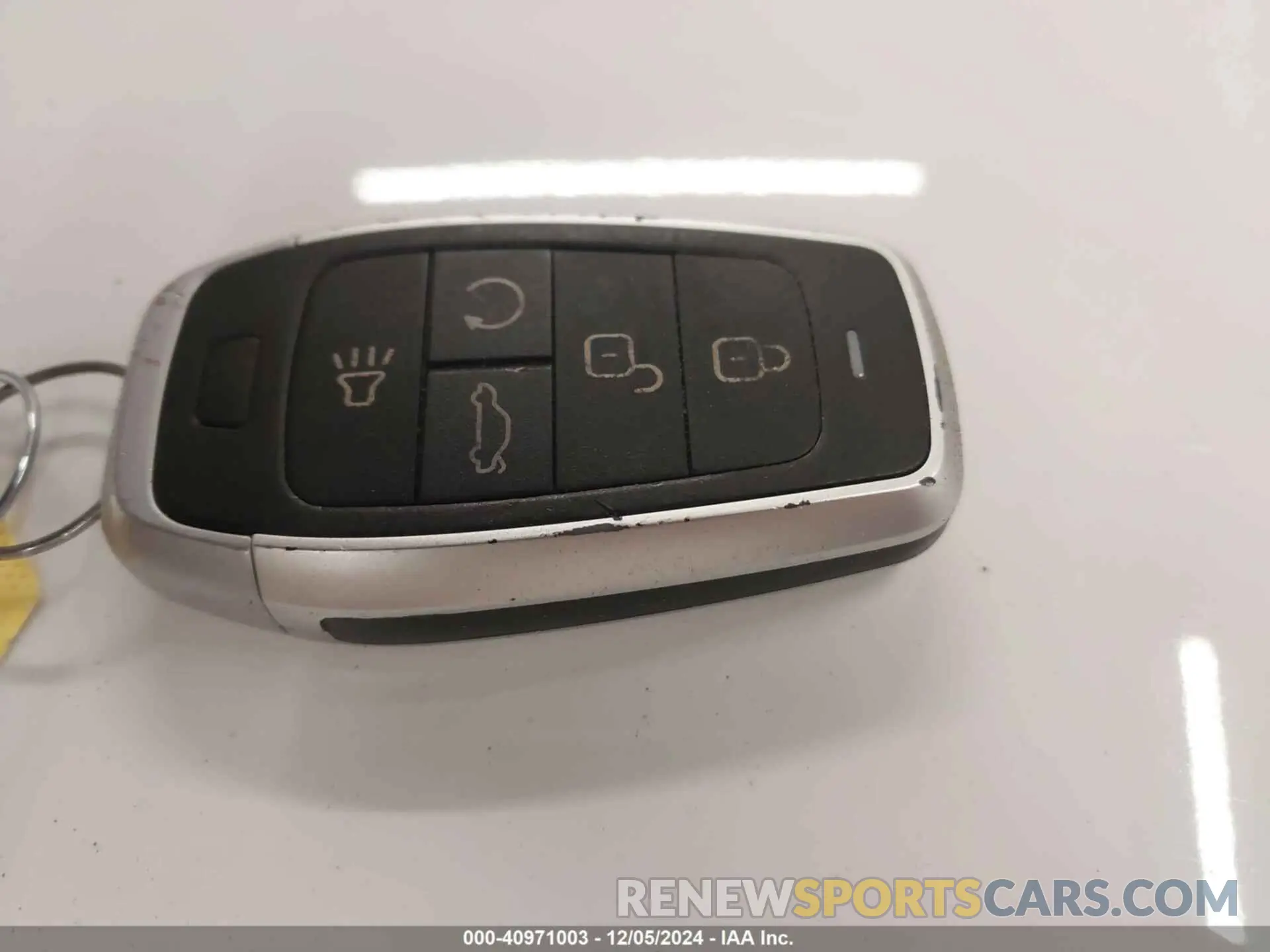 11 fotografías del automóvil dañado 2GNAXKEV5K6160246 CHEVROLET EQUINOX 2019