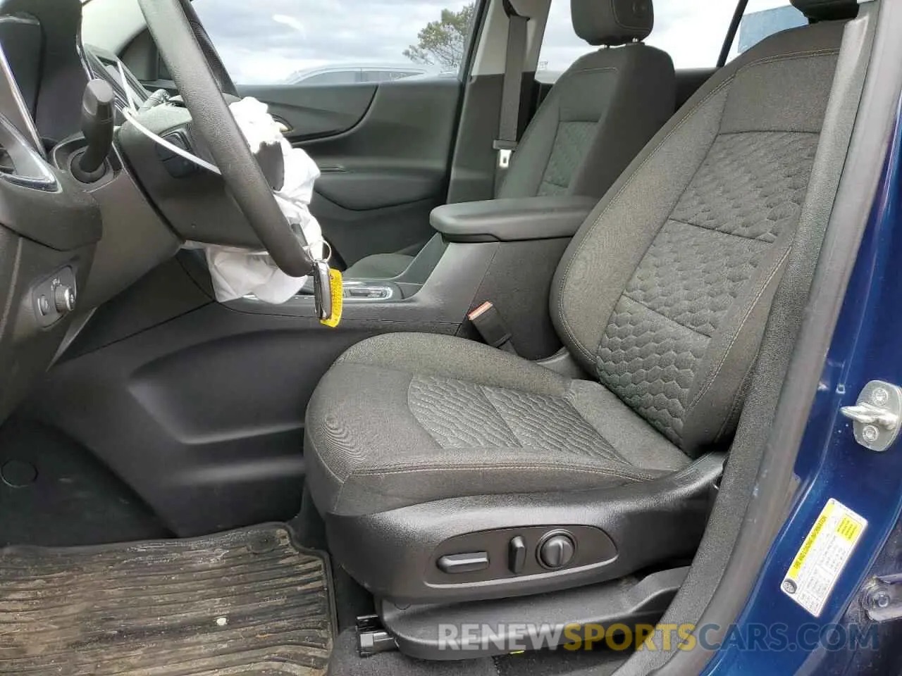 7 fotografías del automóvil dañado 2GNAXKEV5K6172462 CHEVROLET EQUINOX 2019