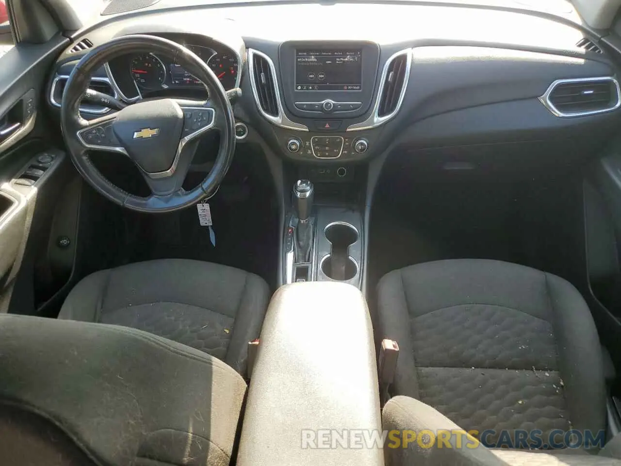 8 fotografías del automóvil dañado 2GNAXKEV5K6186149 CHEVROLET EQUINOX 2019