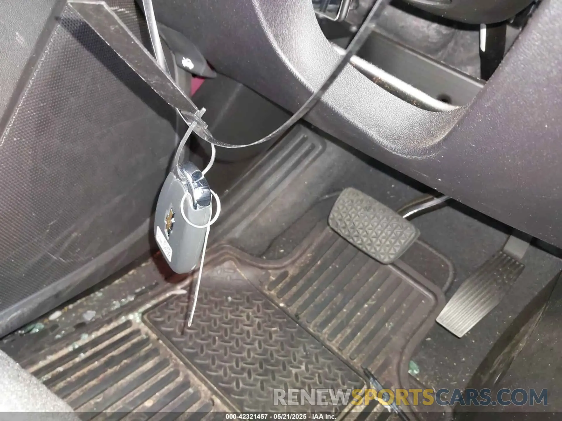 11 fotografías del automóvil dañado 2GNAXKEV5K6264221 CHEVROLET EQUINOX 2019