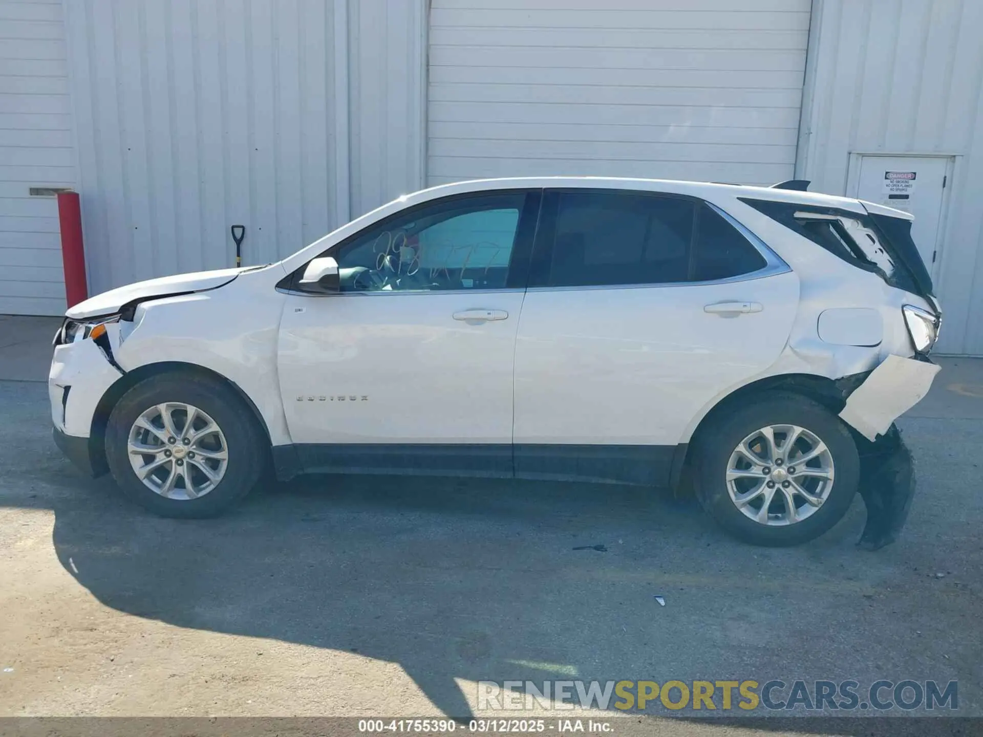 13 fotografías del automóvil dañado 2GNAXKEV6K6125697 CHEVROLET EQUINOX 2019