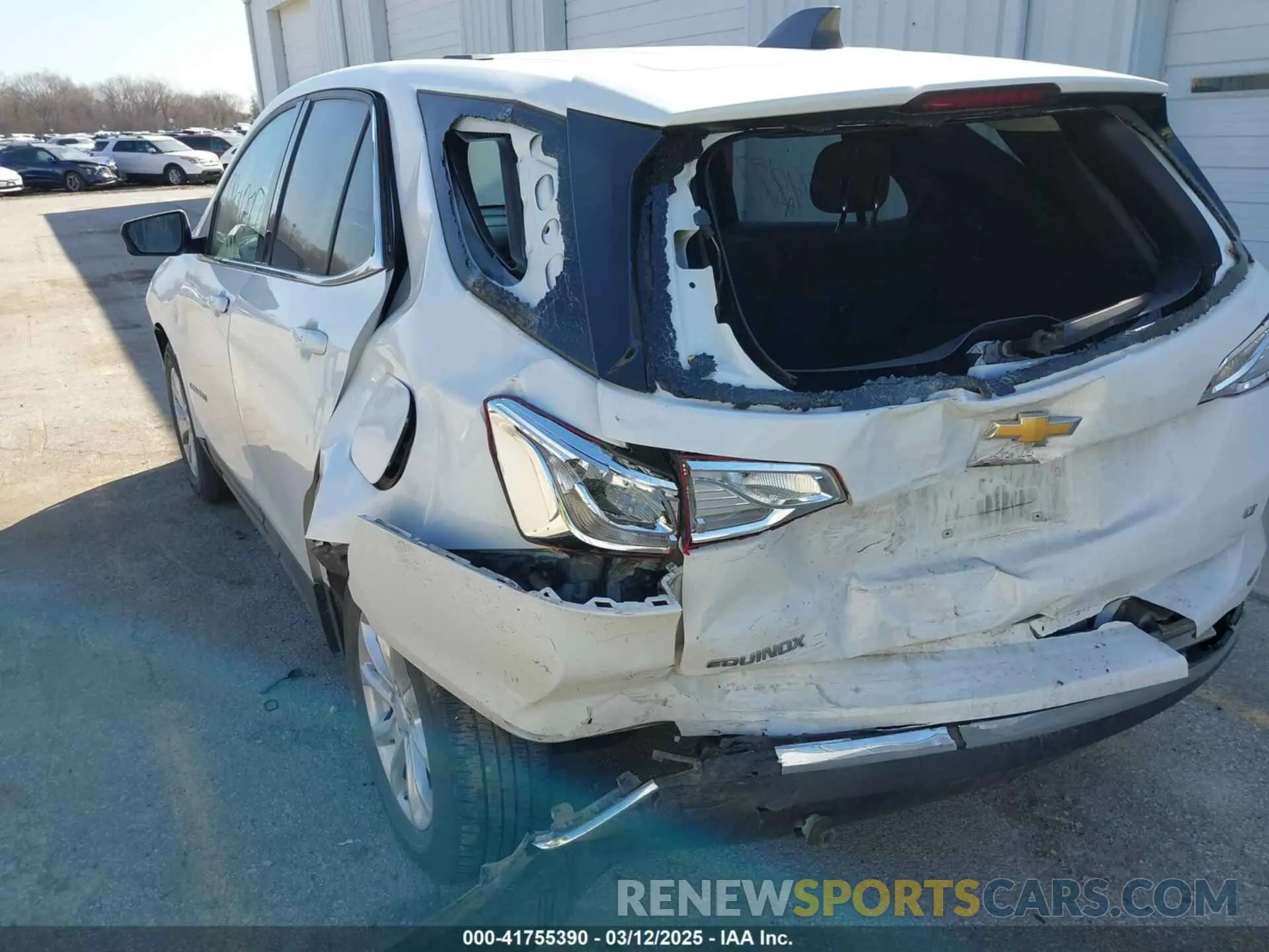 6 fotografías del automóvil dañado 2GNAXKEV6K6125697 CHEVROLET EQUINOX 2019