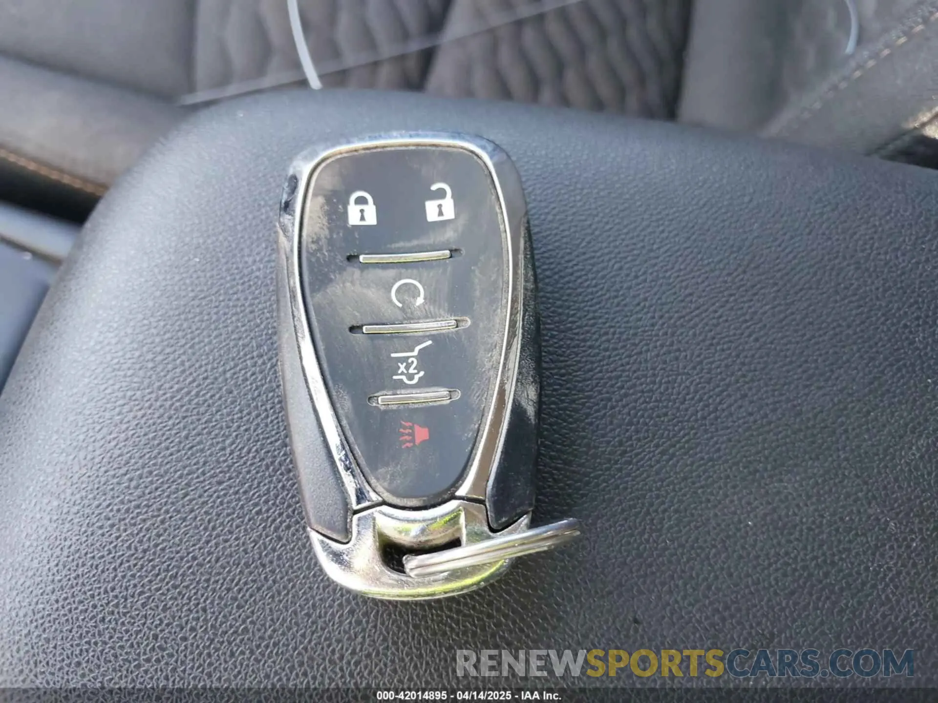 11 fotografías del automóvil dañado 2GNAXKEV6K6139924 CHEVROLET EQUINOX 2019