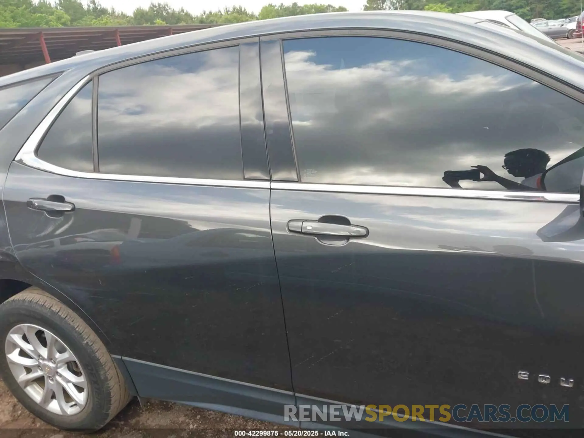 12 fotografías del automóvil dañado 2GNAXKEV6K6190663 CHEVROLET EQUINOX 2019
