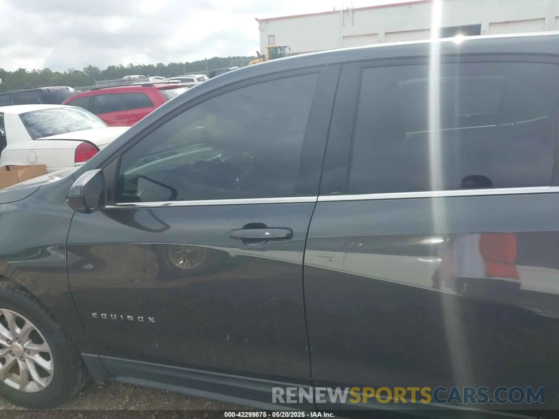 13 fotografías del automóvil dañado 2GNAXKEV6K6190663 CHEVROLET EQUINOX 2019