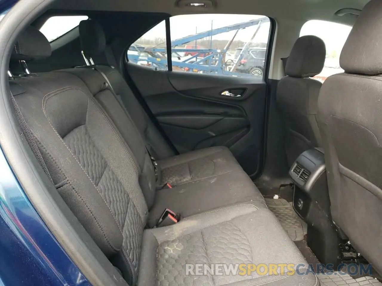 11 fotografías del automóvil dañado 2GNAXKEV6K6196673 CHEVROLET EQUINOX 2019