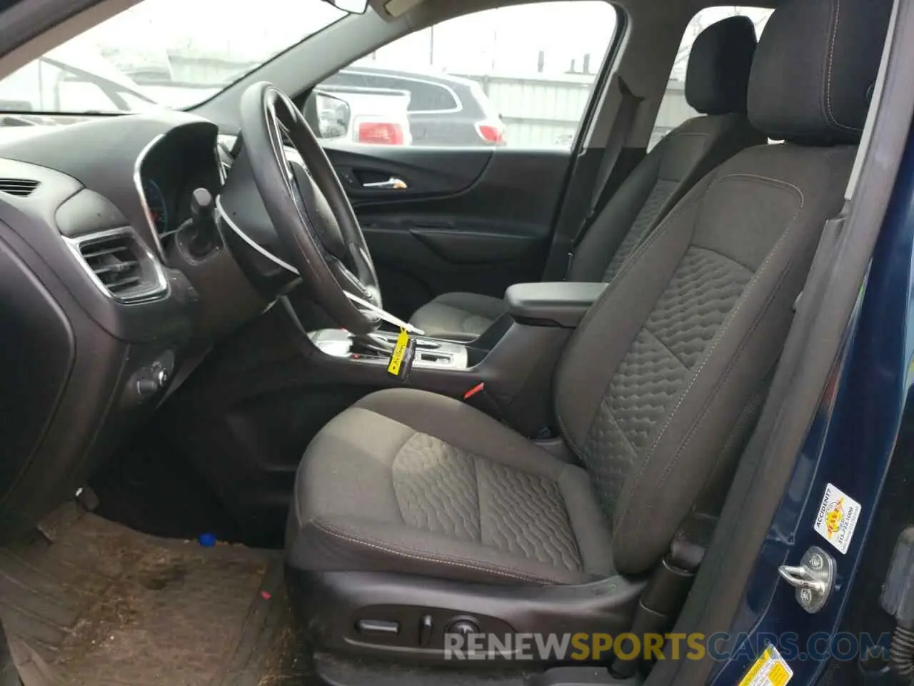 7 fotografías del automóvil dañado 2GNAXKEV6K6196673 CHEVROLET EQUINOX 2019