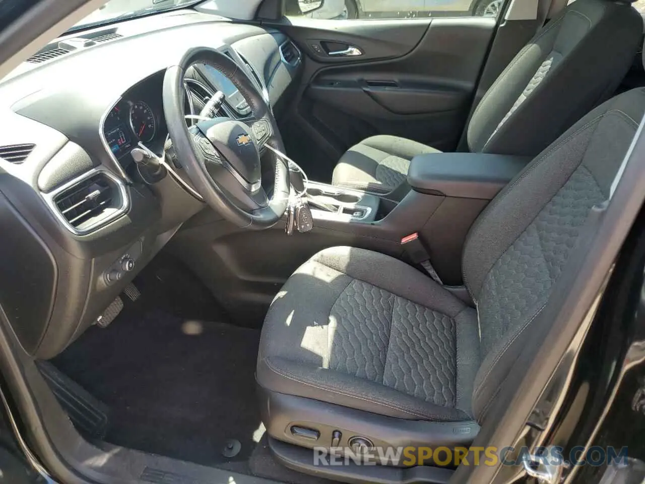 7 fotografías del automóvil dañado 2GNAXKEV6K6207588 CHEVROLET EQUINOX 2019