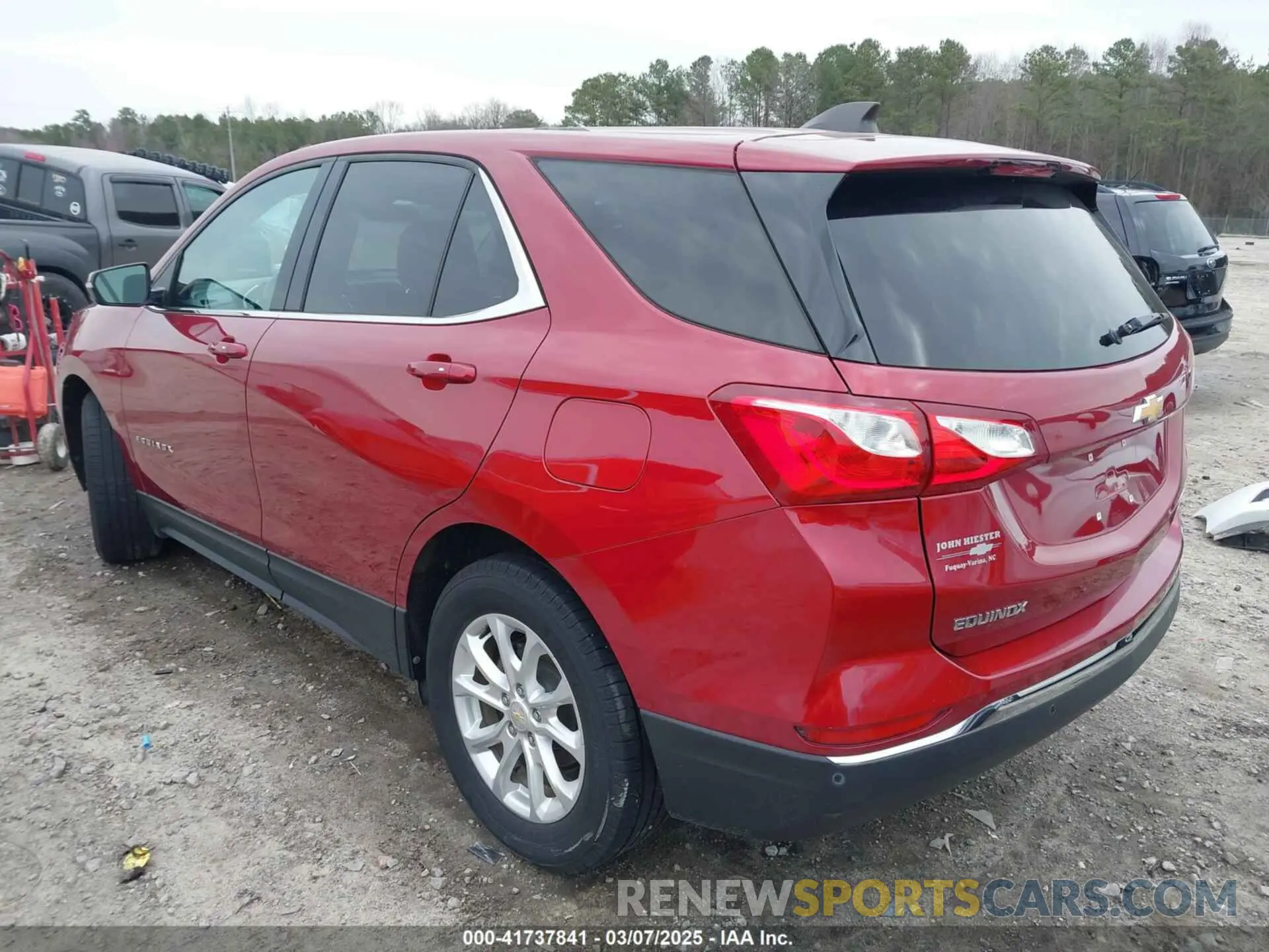 3 fotografías del automóvil dañado 2GNAXKEV6K6279973 CHEVROLET EQUINOX 2019