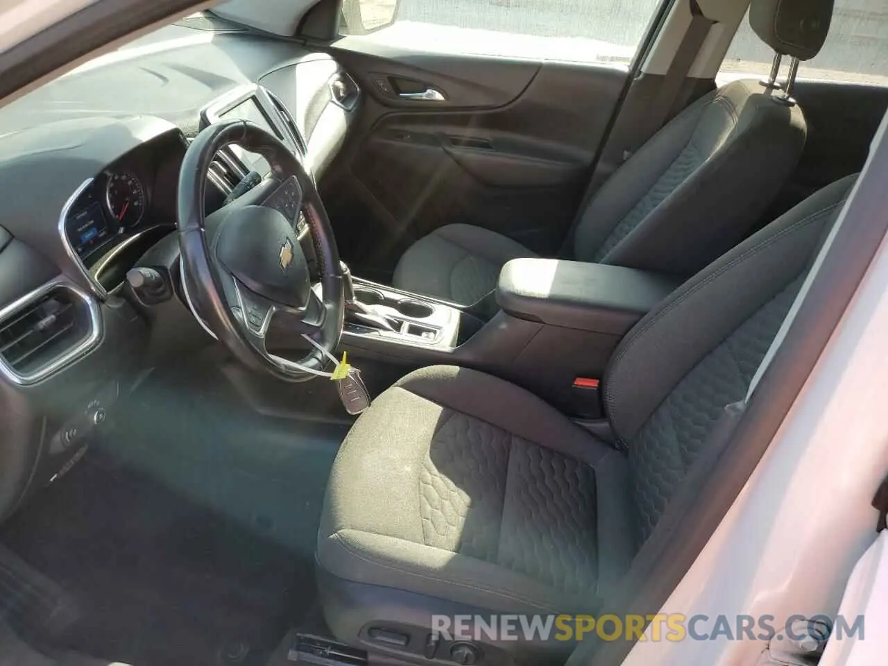 7 fotografías del automóvil dañado 2GNAXKEV6K6280475 CHEVROLET EQUINOX 2019