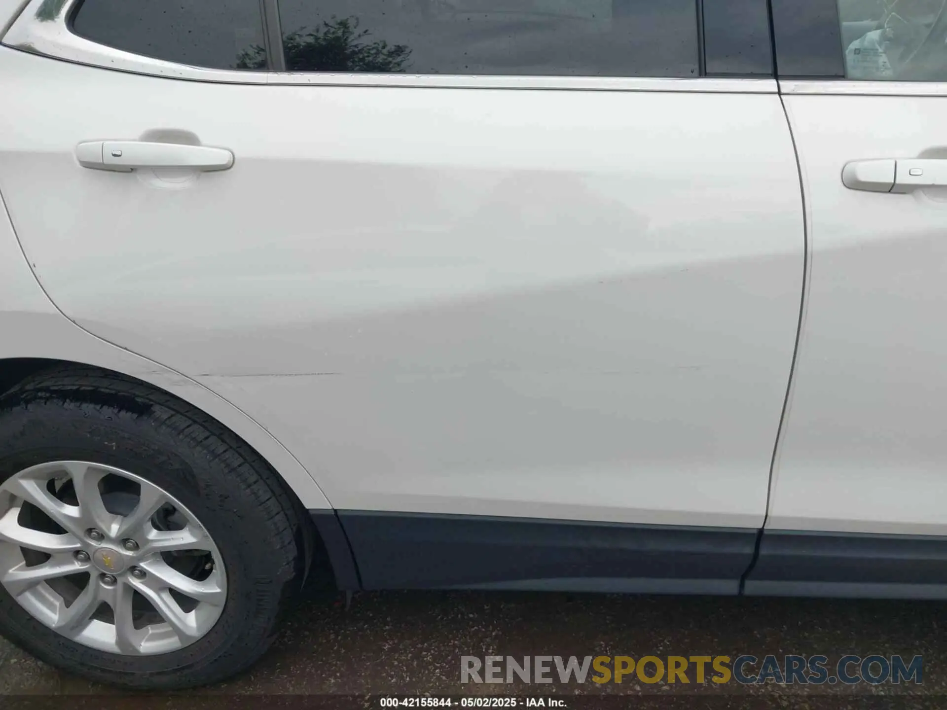 18 fotografías del automóvil dañado 2GNAXKEV6K6292142 CHEVROLET EQUINOX 2019