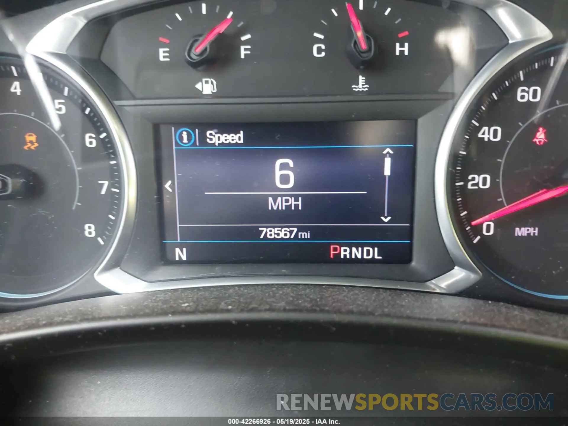 15 fotografías del automóvil dañado 2GNAXKEV7K6272787 CHEVROLET EQUINOX 2019
