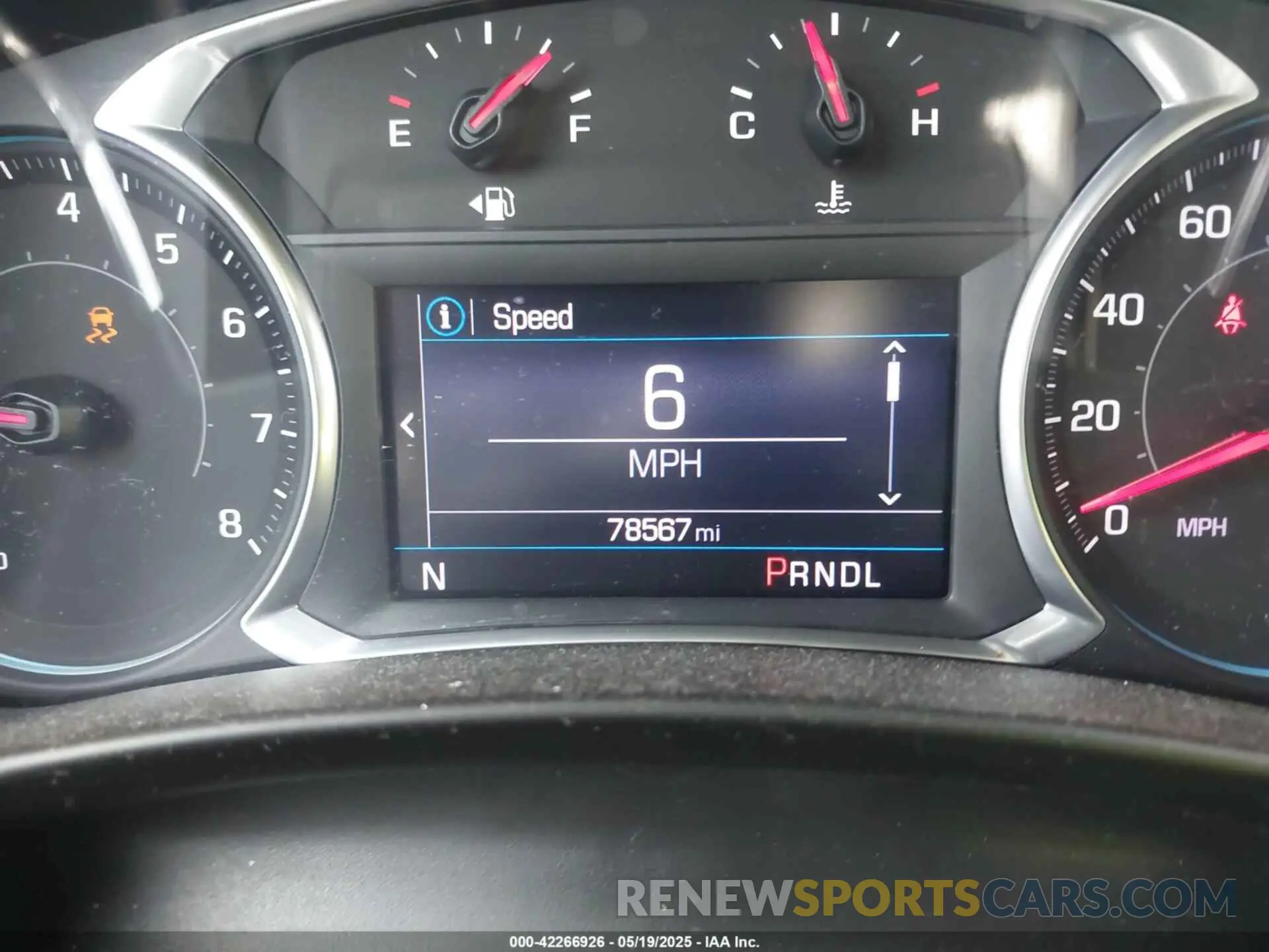 7 fotografías del automóvil dañado 2GNAXKEV7K6272787 CHEVROLET EQUINOX 2019