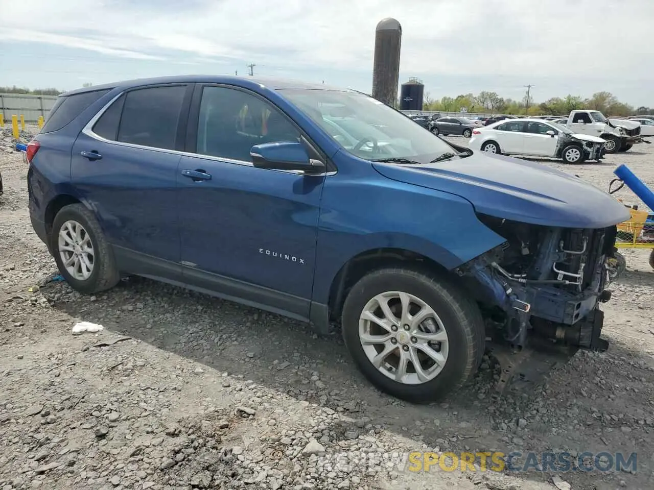 4 fotografías del automóvil dañado 2GNAXKEV8K6123272 CHEVROLET EQUINOX 2019