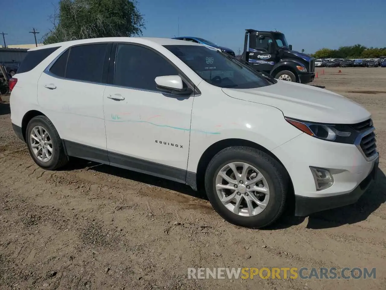 4 fotografías del automóvil dañado 2GNAXKEV8K6128729 CHEVROLET EQUINOX 2019