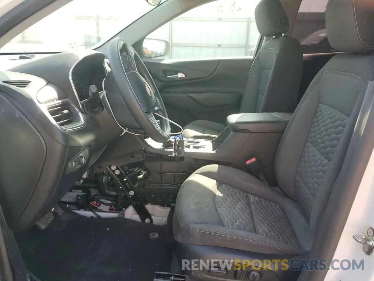 7 fotografías del automóvil dañado 2GNAXKEV8K6128729 CHEVROLET EQUINOX 2019