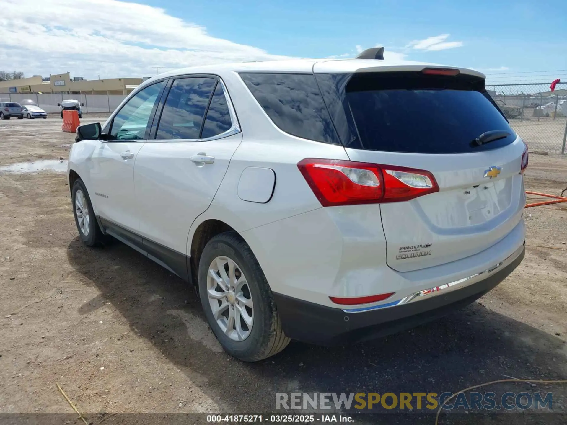3 fotografías del automóvil dañado 2GNAXKEV8K6253178 CHEVROLET EQUINOX 2019