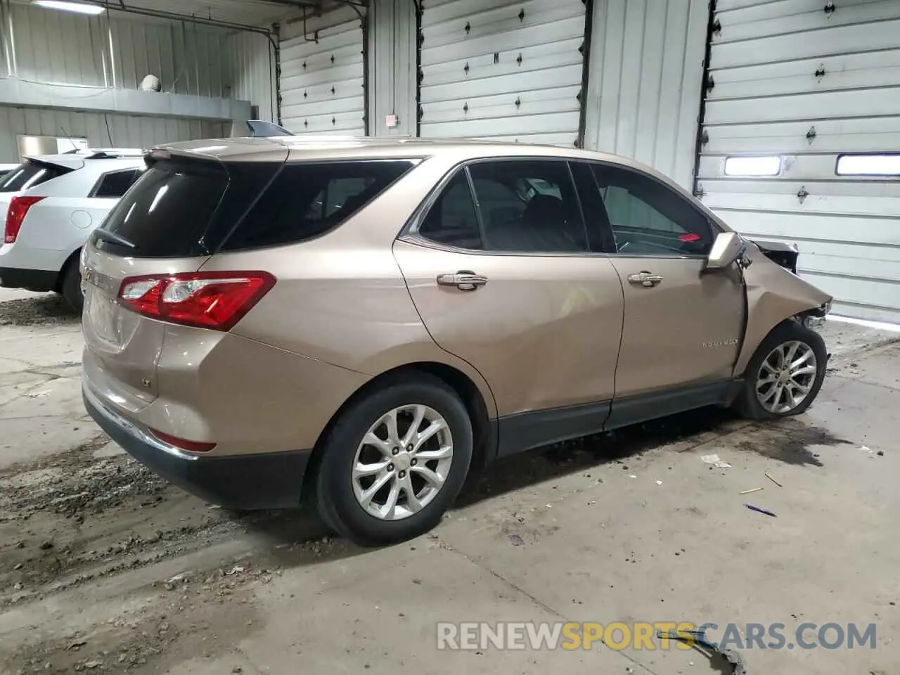 3 fotografías del automóvil dañado 2GNAXKEV9K6112782 CHEVROLET EQUINOX 2019
