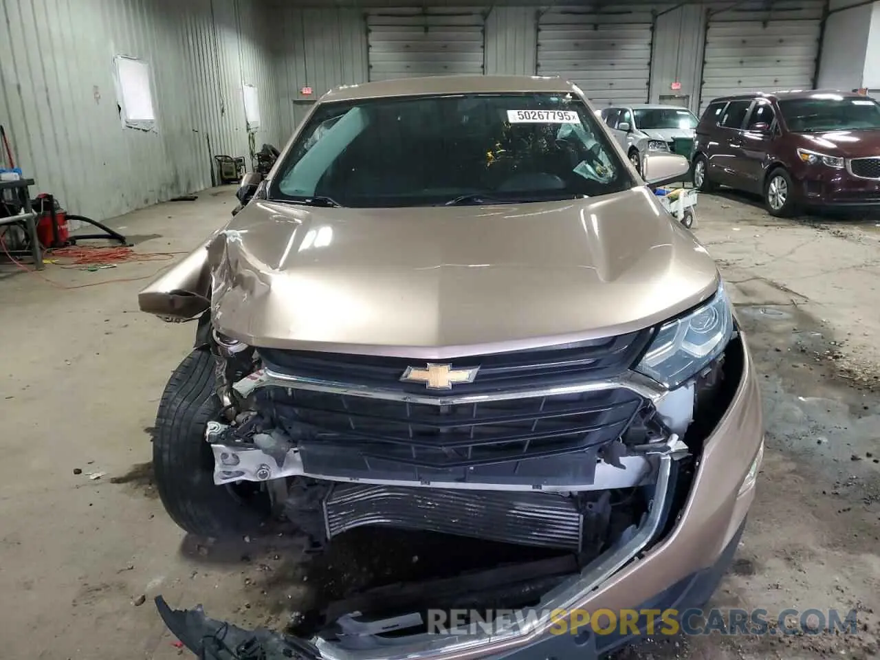 5 fotografías del automóvil dañado 2GNAXKEV9K6112782 CHEVROLET EQUINOX 2019