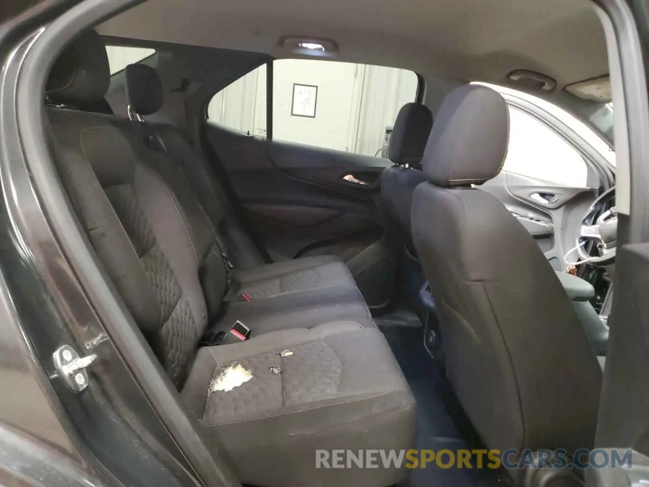 10 fotografías del automóvil dañado 2GNAXKEVXK6112757 CHEVROLET EQUINOX 2019