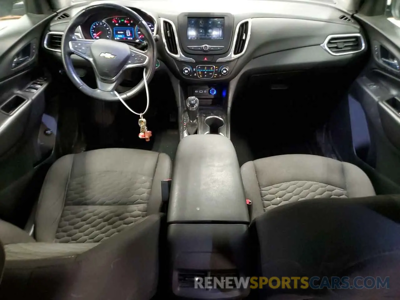 8 fotografías del automóvil dañado 2GNAXKEVXK6112757 CHEVROLET EQUINOX 2019