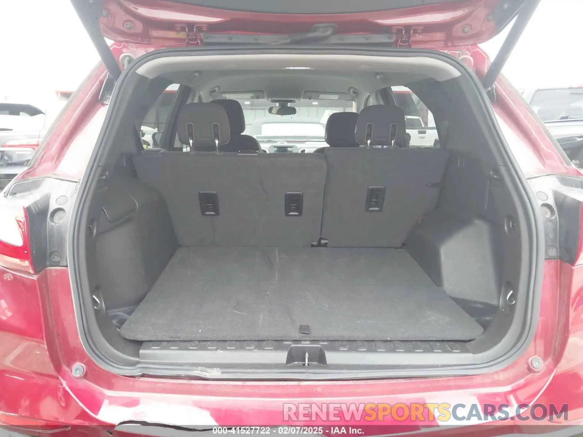 17 fotografías del automóvil dañado 2GNAXKEVXK6297943 CHEVROLET EQUINOX 2019