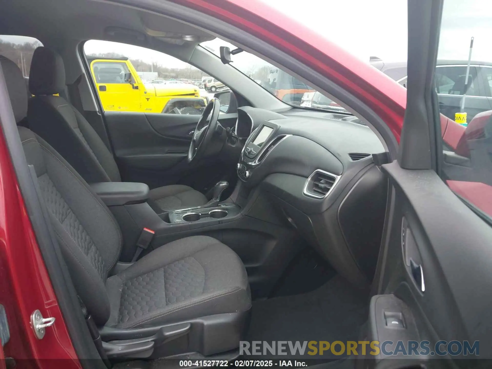 5 fotografías del automóvil dañado 2GNAXKEVXK6297943 CHEVROLET EQUINOX 2019