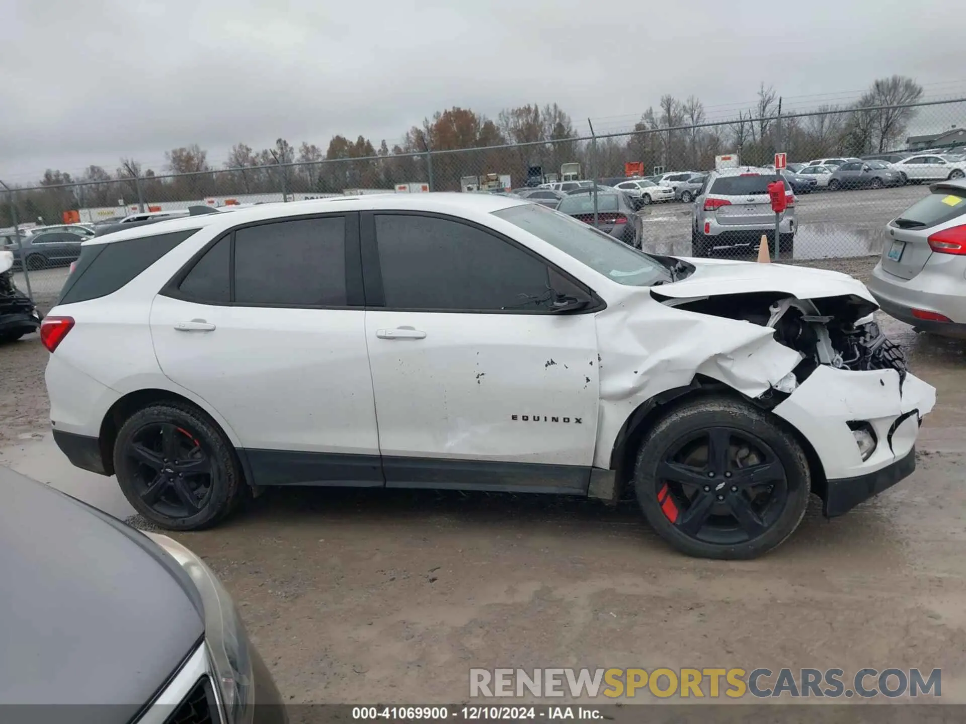 13 fotografías del automóvil dañado 2GNAXLEX2K6282229 CHEVROLET EQUINOX 2019