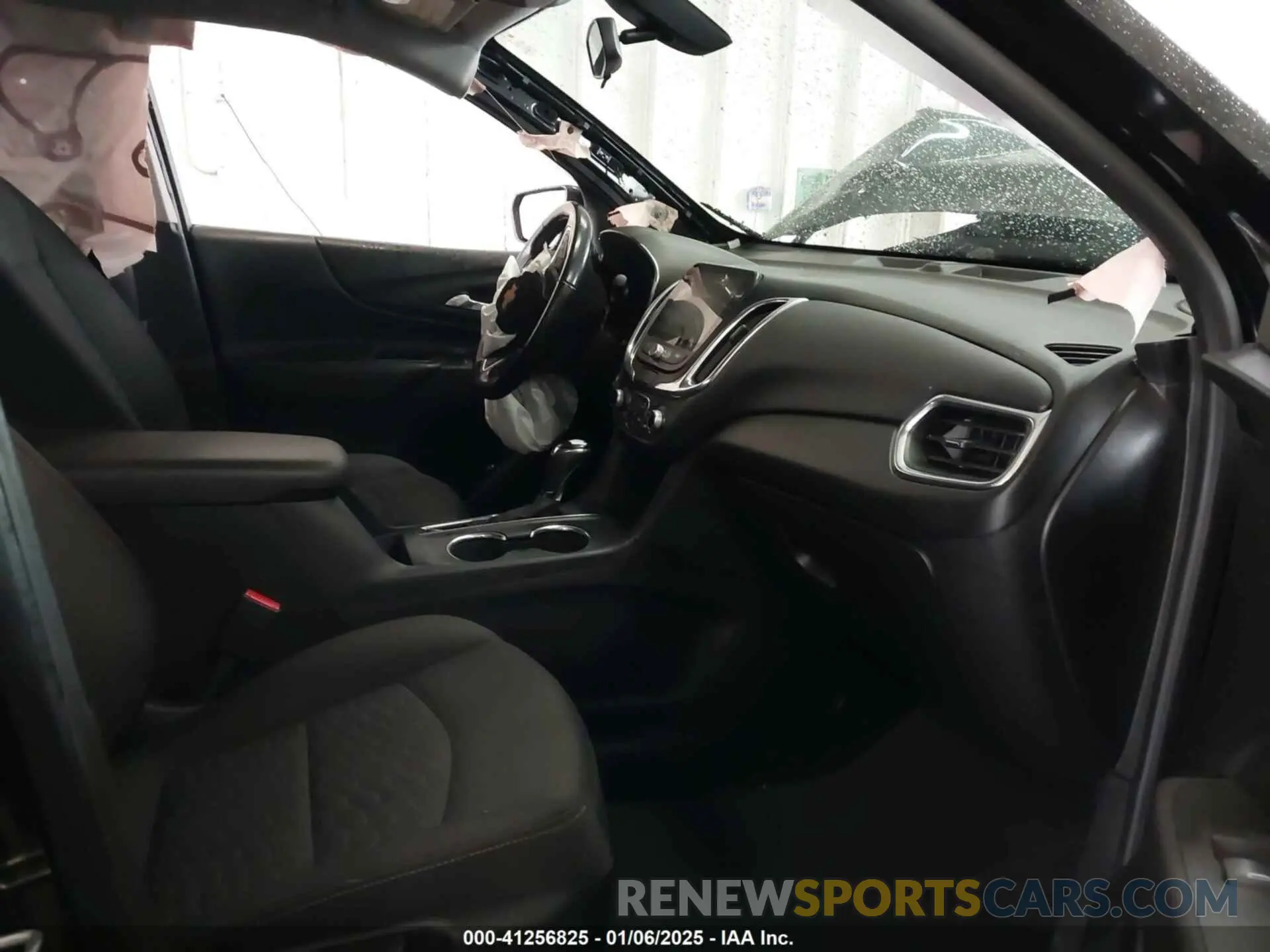 5 fotografías del automóvil dañado 2GNAXLEX3K6188702 CHEVROLET EQUINOX 2019