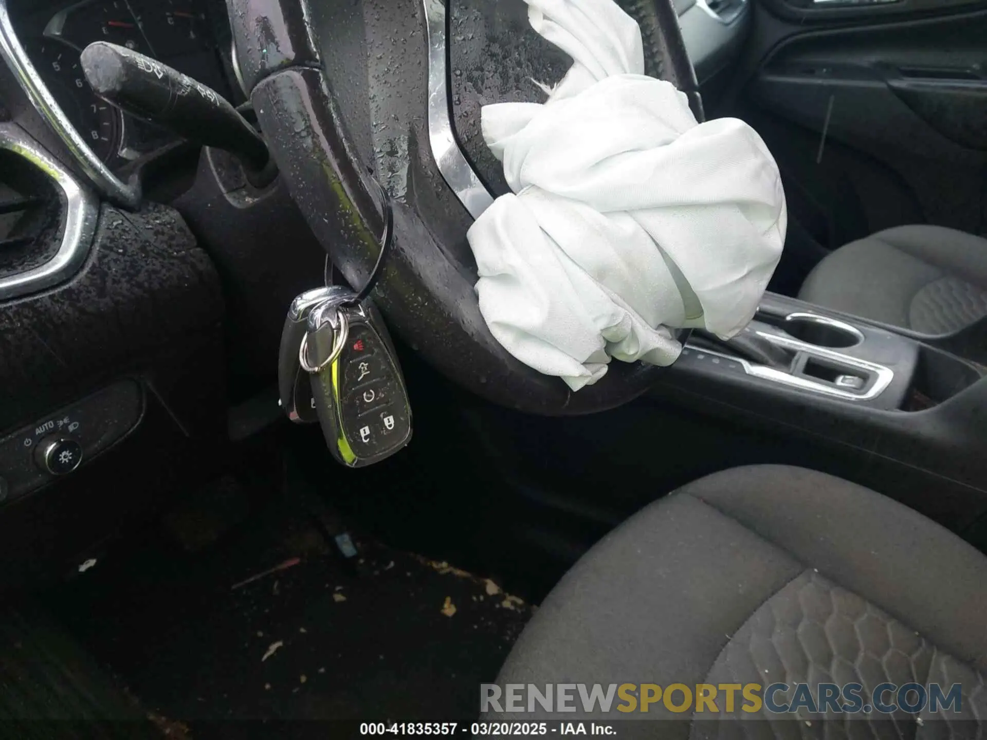 11 fotografías del automóvil dañado 2GNAXLEX6K6156343 CHEVROLET EQUINOX 2019