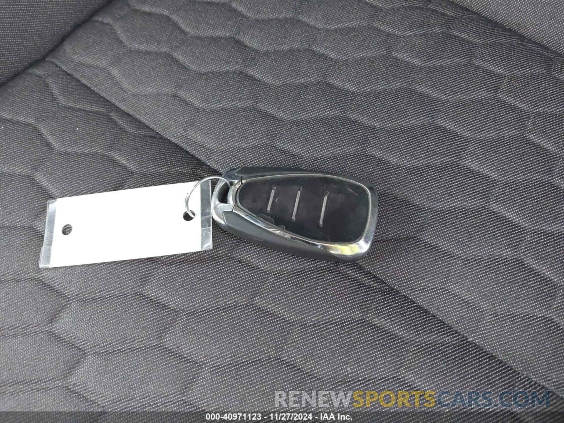 11 fotografías del automóvil dañado 2GNAXLEX6K6191061 CHEVROLET EQUINOX 2019