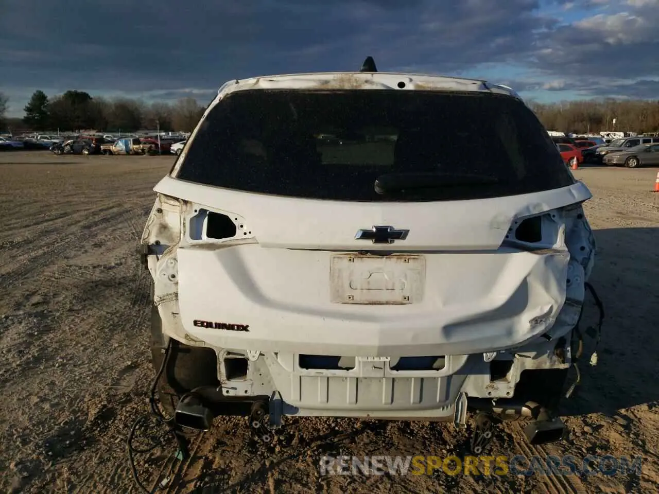 6 fotografías del automóvil dañado 2GNAXLEX9K6134790 CHEVROLET EQUINOX 2019