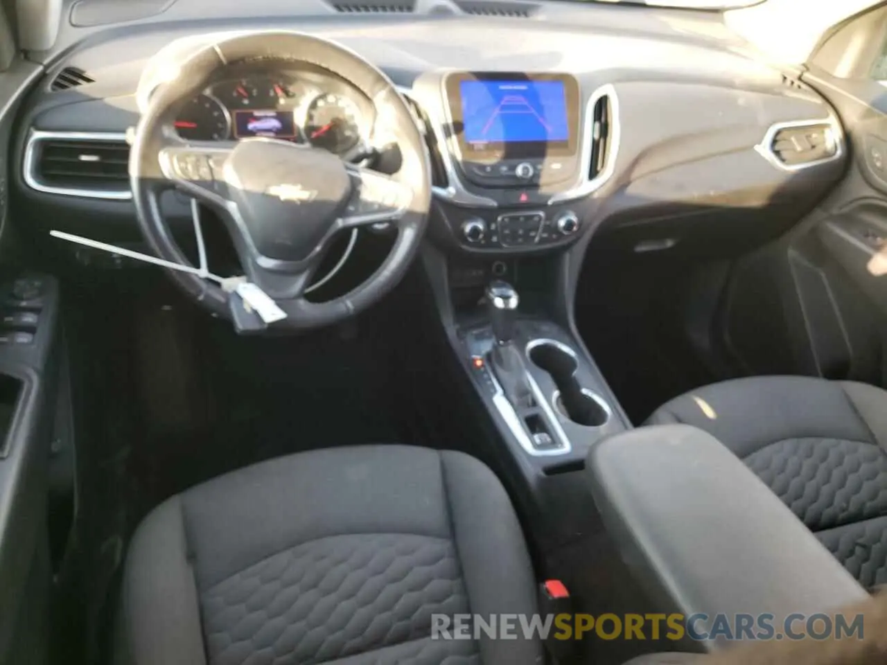 8 fotografías del automóvil dañado 2GNAXLEX9K6134790 CHEVROLET EQUINOX 2019