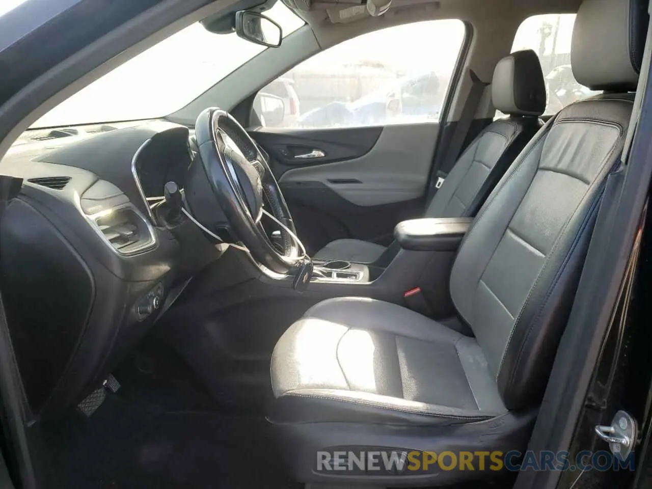 7 fotografías del automóvil dañado 2GNAXNEV3K6261688 CHEVROLET EQUINOX 2019