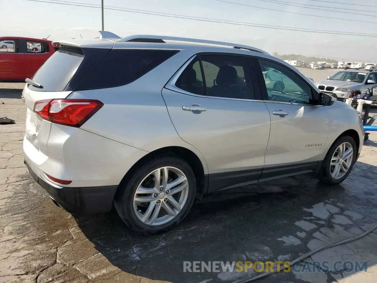 3 fotografías del automóvil dañado 2GNAXPEX4K6248235 CHEVROLET EQUINOX 2019