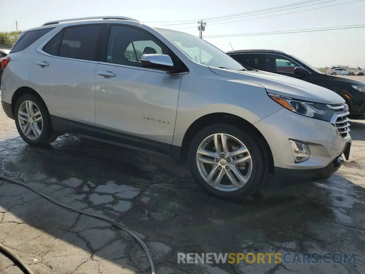 4 fotografías del automóvil dañado 2GNAXPEX4K6248235 CHEVROLET EQUINOX 2019